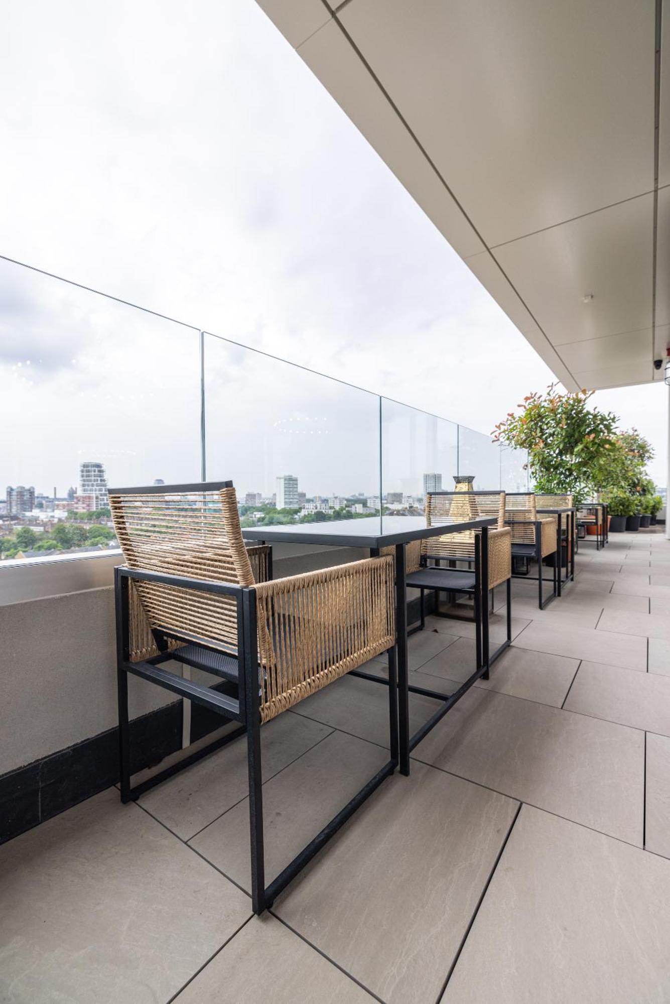 The Haydon By Nestor Apartment London Bagian luar foto